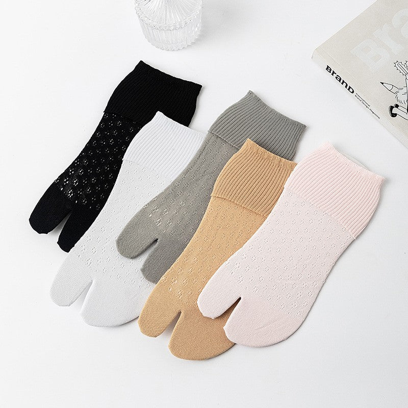 Yaira Mesh-Cut Velvet Socks